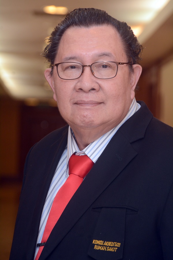 dr. Nico A. Lumenta